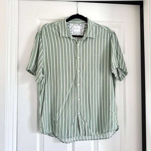 Cactus‎ Man Ricky Singh Striped Short Sleeve Shirt Green White Large - Picture 1 of 8
